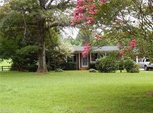 175 Bryant Rd, Mount Airy, NC 27030