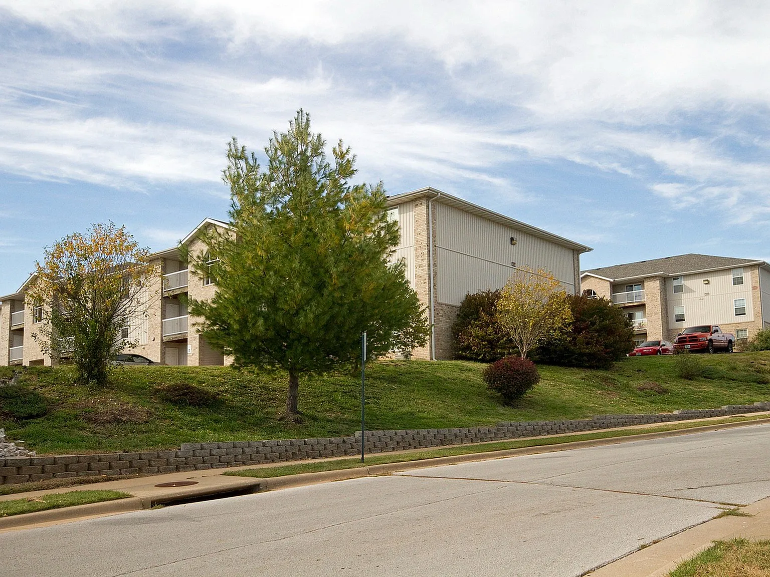 Lakewood Village — Photo 4
