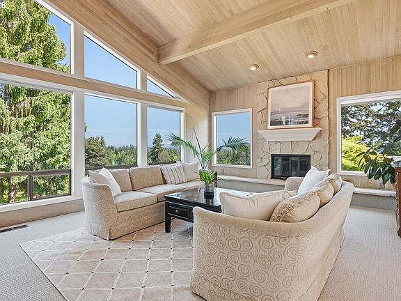 4th image of 6517 Artemis Ln