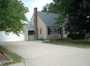 1621 Holloway Rd, Holland, OH 43528