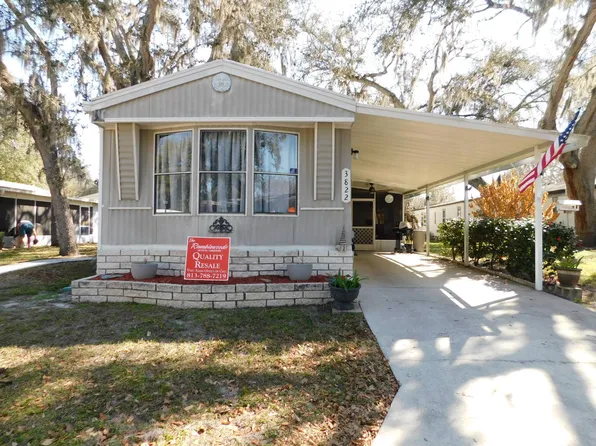 3822 Oakcrest Ln, Zephyrhills, FL 33541