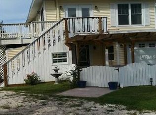 6412 Driftwood Dr, Hudson, FL 34667
