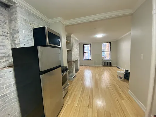 Rented by Oxford Property Group | media 12