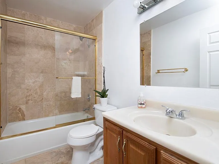 31916 Del Cielo Este — Photo 13