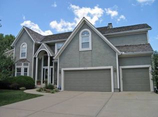 4304 W 132nd St, Leawood, KS 66209