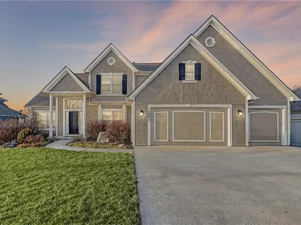 17800 NW 128th St, Platte City, MO 64079