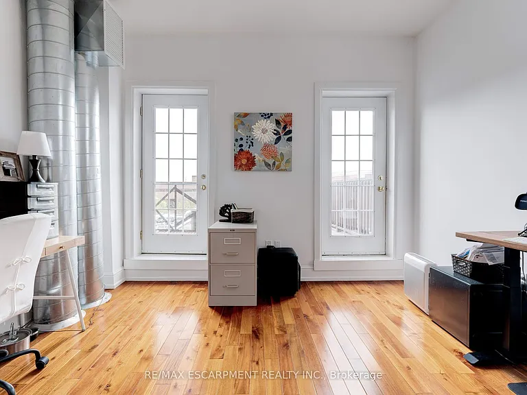 205 King St E #2 — Photo 36