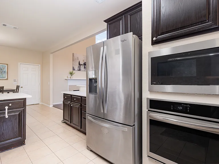 2213 Cimmaron Dr — Photo 6