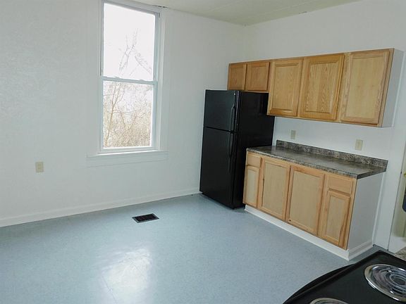 5th image of 1212 Ross Ave