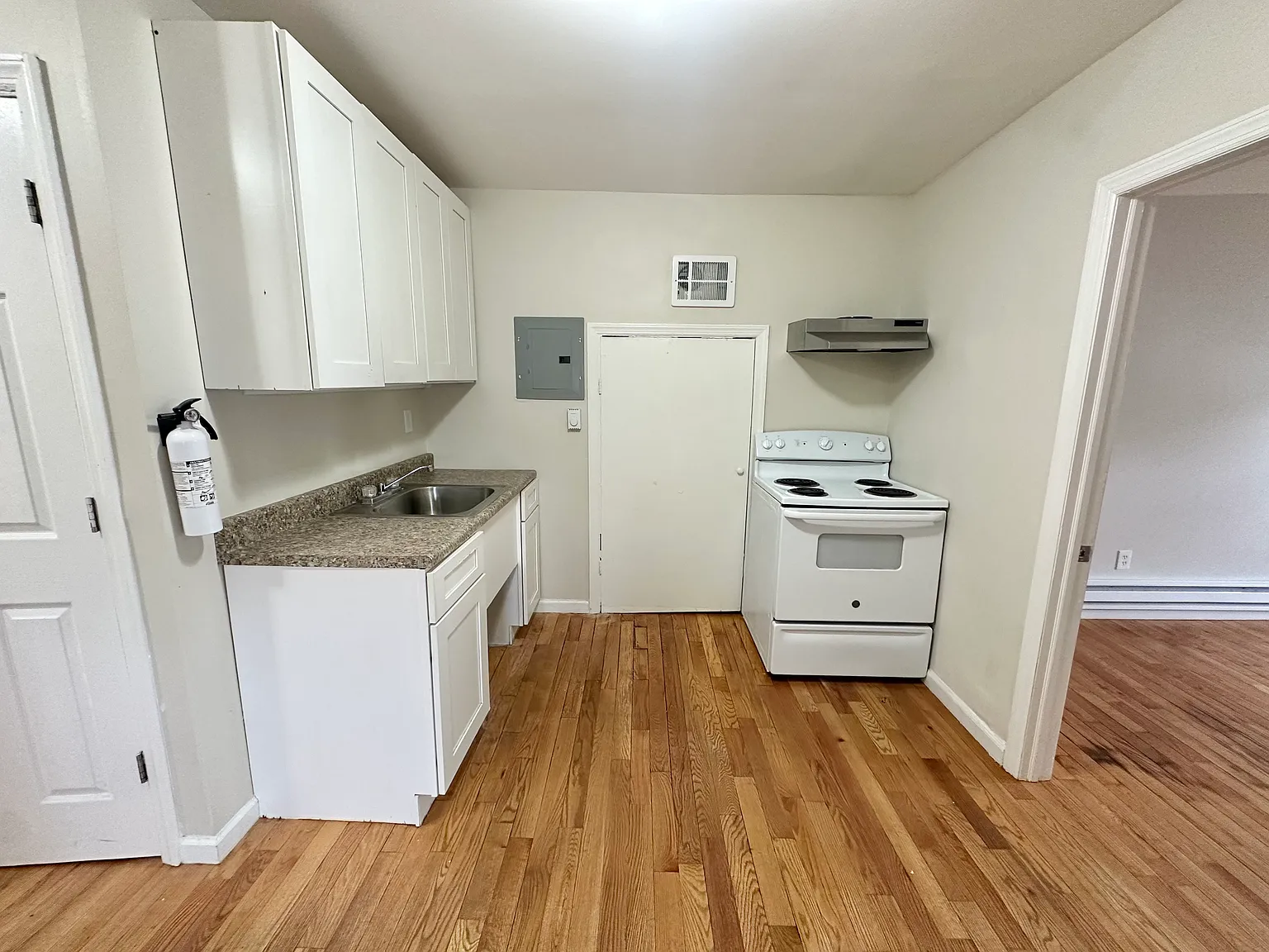 2 bed, $1,750 — Photo 2