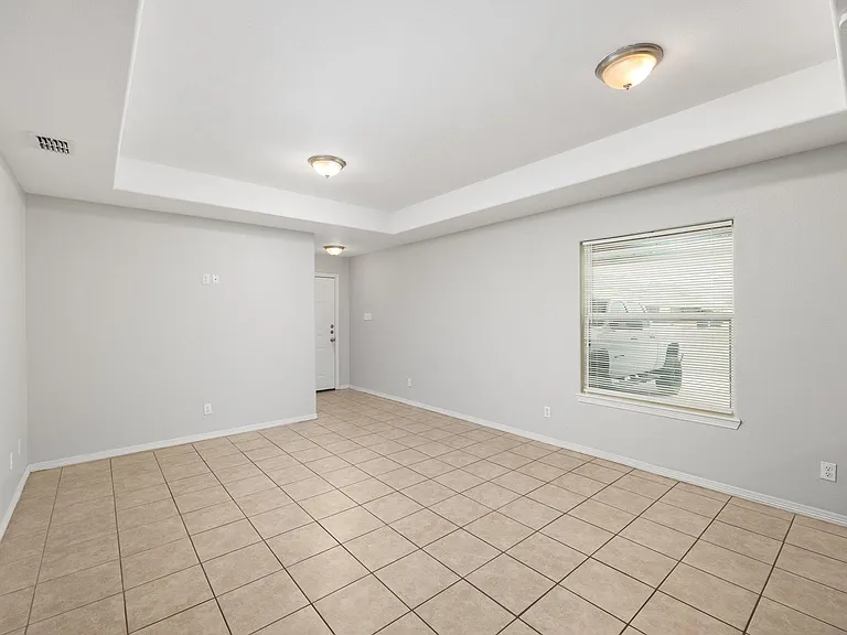 1224 W Harrison Ave #7 — Photo 4