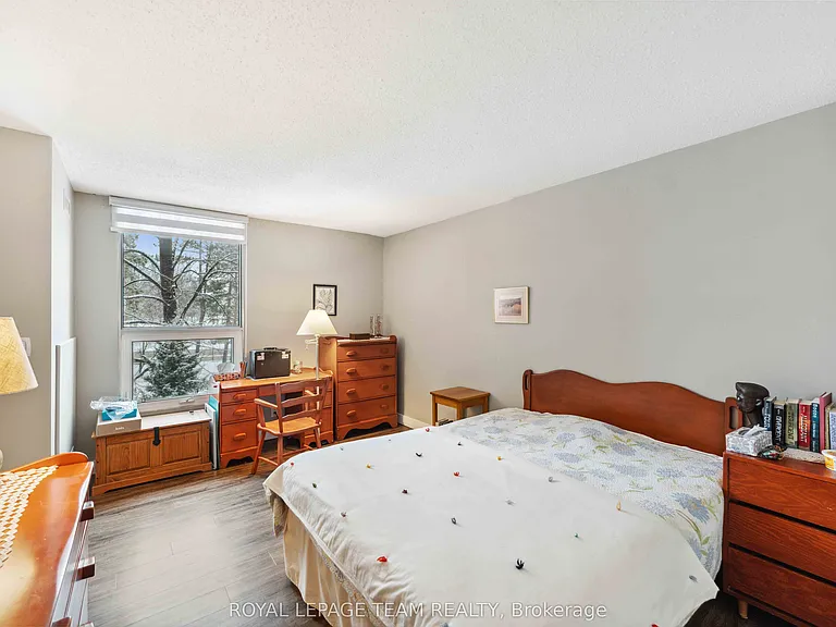 2951 Riverside Dr #306 — Photo 13