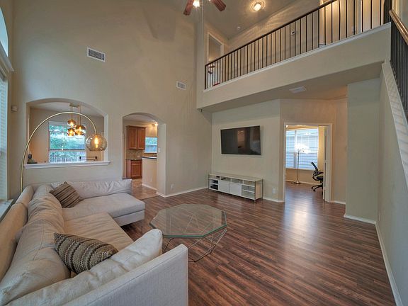 4th image of 8809 White Ibis Dr