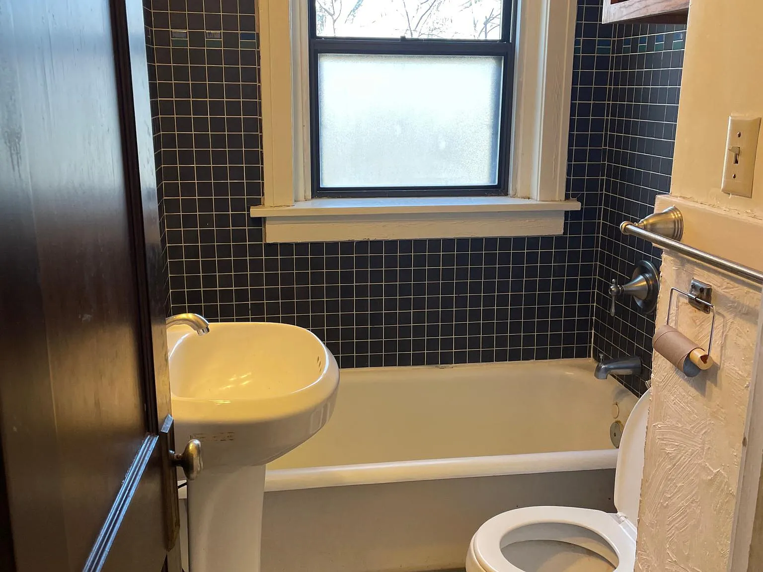 1529 Kentucky St — Photo 2