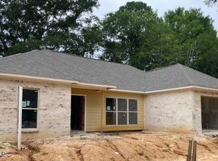 336 S Monroe St, Canton, MS 39046