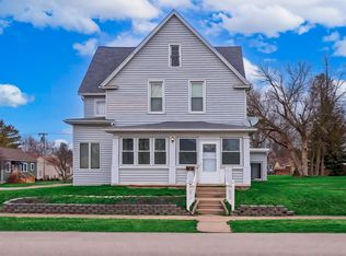 403 E Wiley Ave, Bluffton, IN 46714