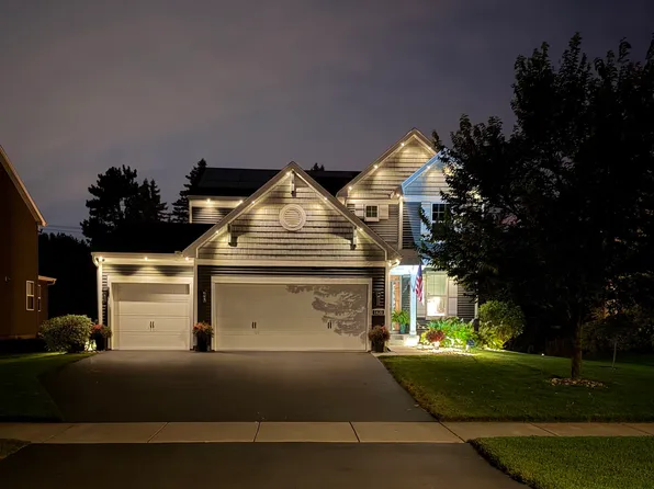 1420 Summit Ct, Stillwater, MN 55082
