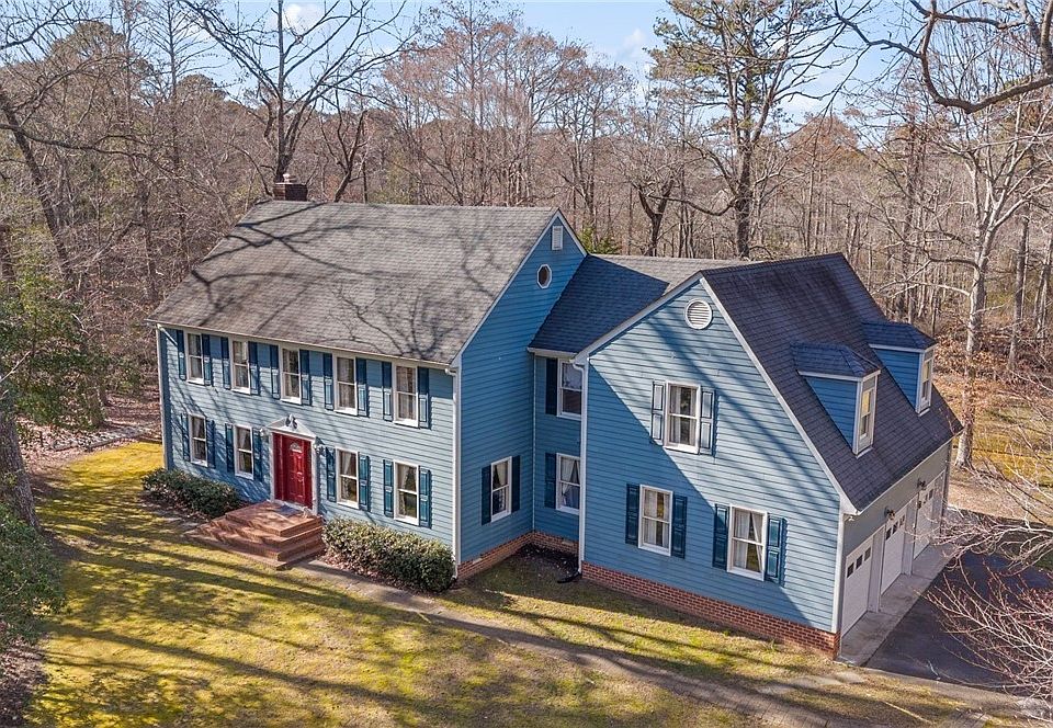 1st image of 15520 River Bend Trl