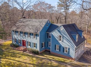 15520 River Bend Trl, Lanexa, VA 23089