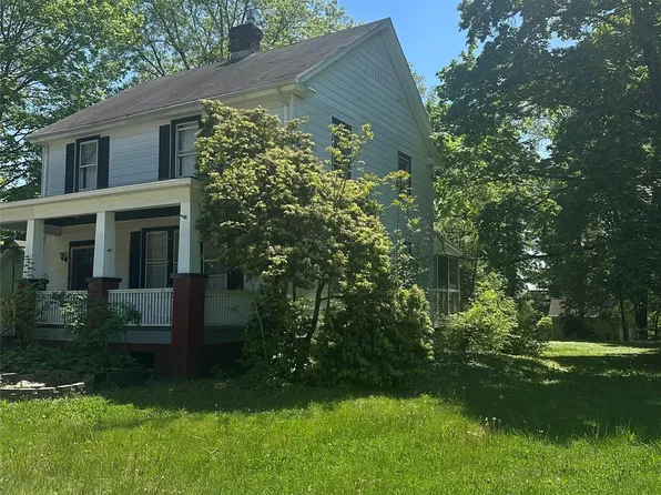 102 E Cedar Street, Poughkeepsie, NY 12601