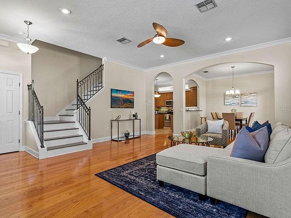 5th image of 208 W Orlando St