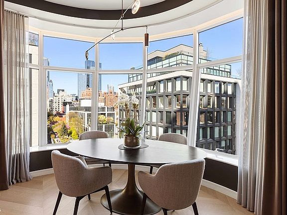 2nd image of 515 W 18th St APT 802