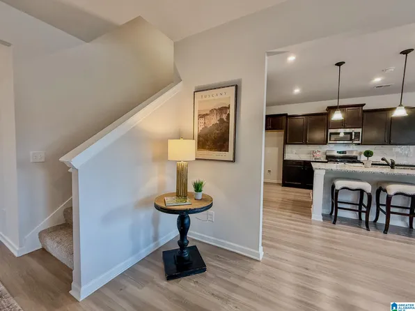 556 Bridlewood Cir, Morris, AL 35116