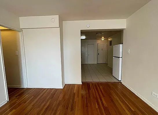 3rd image of 17860 Wexford Ter APT 1b