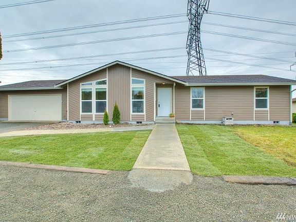 2nd image of 11109 SE 295th St