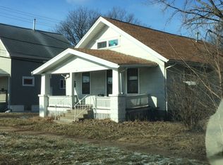 610 10th Ave SW, Cedar Rapids, IA 52404