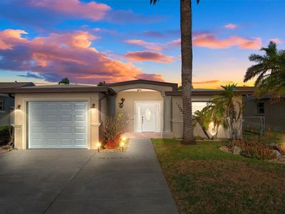 17732 Long Point Dr, Redington Shores, FL, 33708