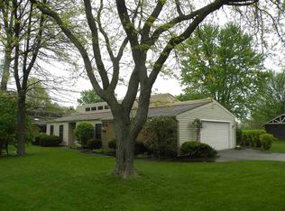 8006 Westminster Dr, Fort Wayne, IN 46835
