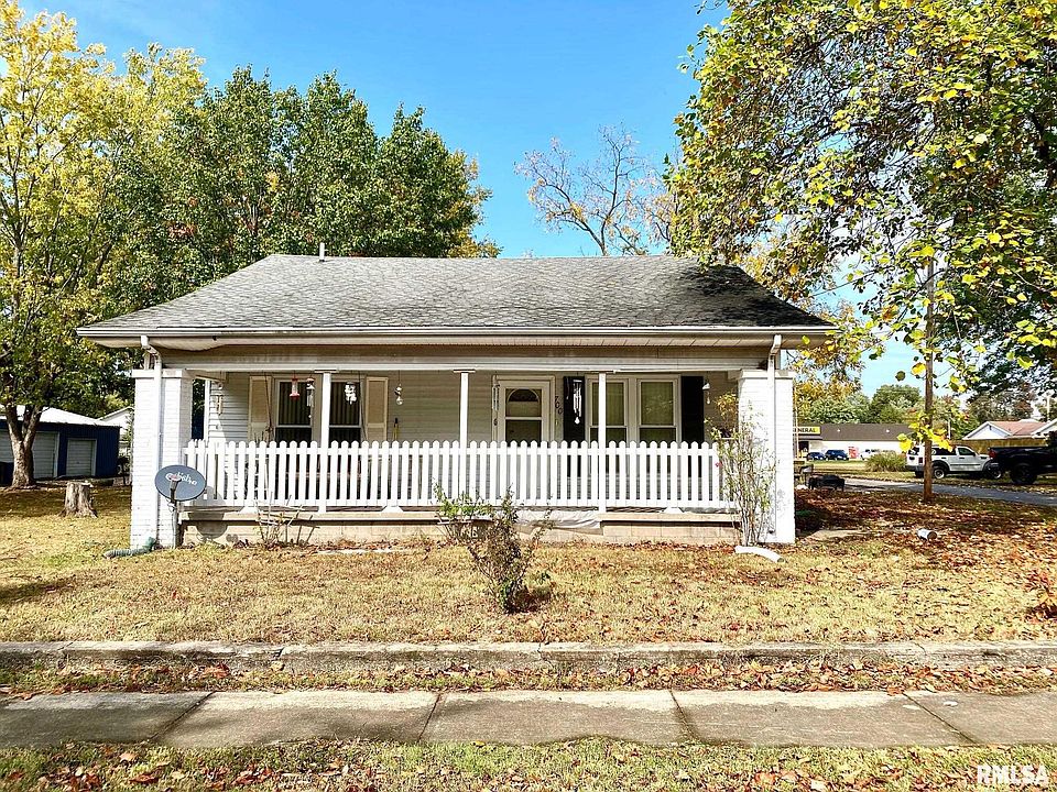 700 W 5th St, Johnston City, IL 62951 Zillow