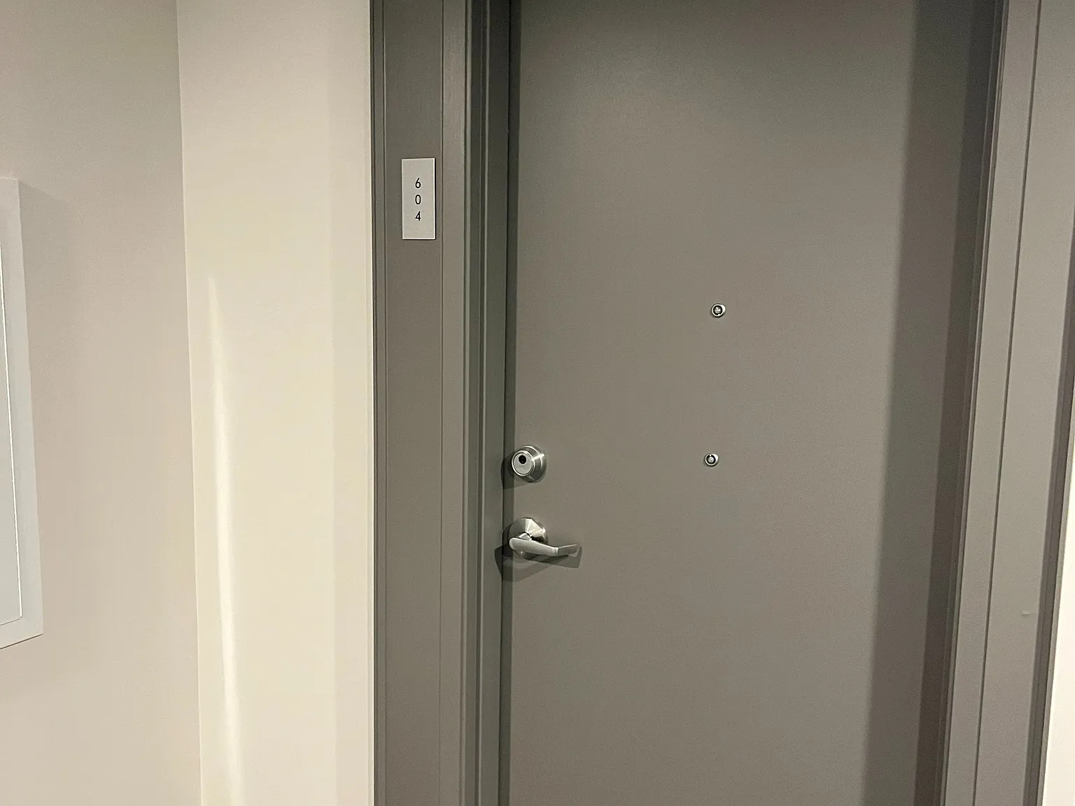 1 bed, $2,484 — Photo 2