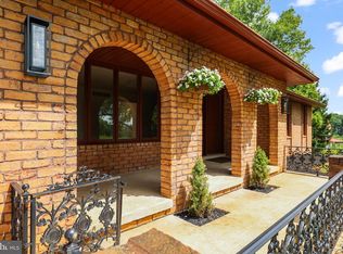 3061 Markle Rd, York, PA 17408