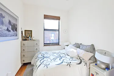 Rented by Peter Ashe