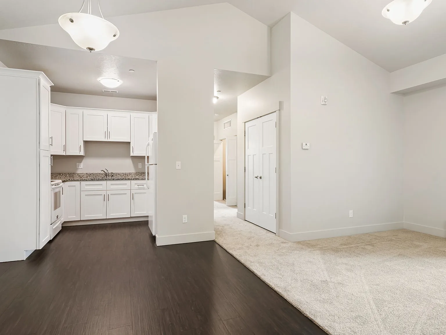 3 bed, 1158 sqft, $1,925 — Photo 1