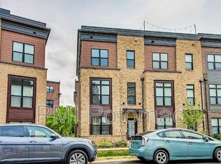3311 Woodland Phlox St, Rockville, MD 20852