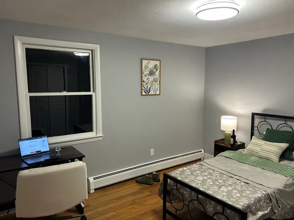 (undisclosed Address), Amherst, MA 01002