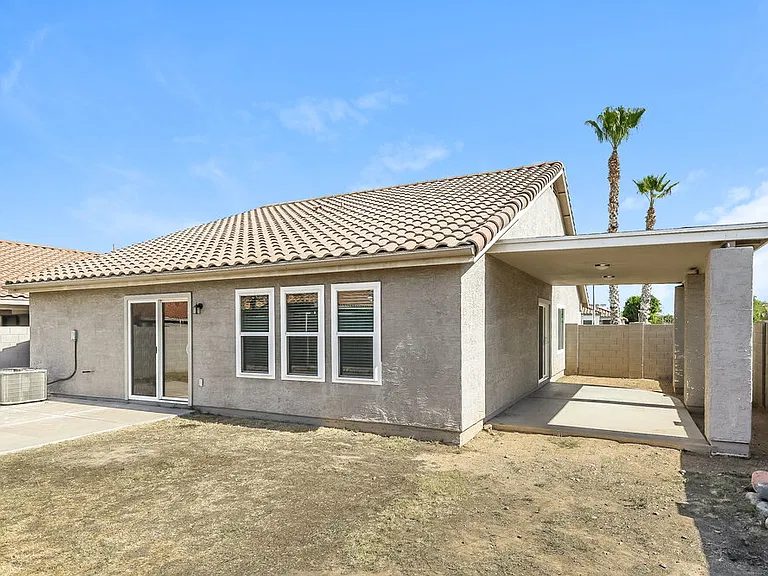 10509 W Angels Ln — Photo 16