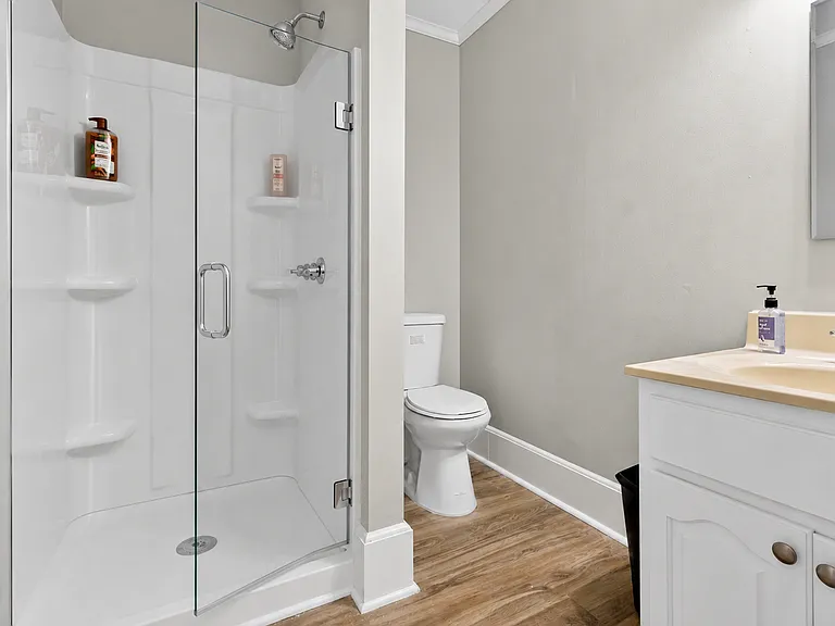 1102 N Church St — Photo 27
