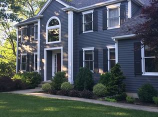 6 Moccasin Path, Natick, MA 01760