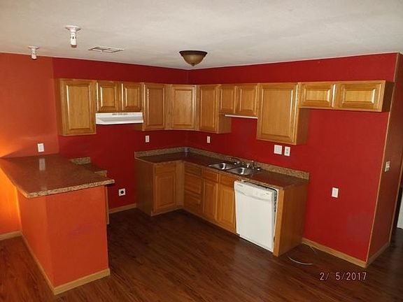 3rd image of 8559 Newt Dr