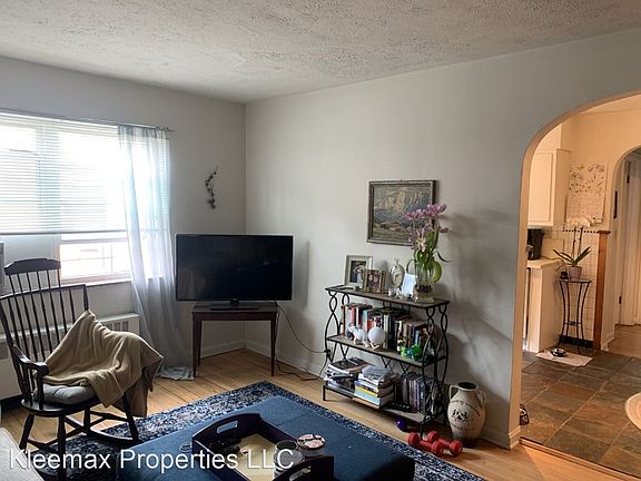 4th image of 3834 Hyde Park Ave APT 7