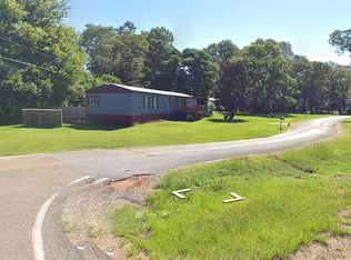 45 Mockingbird Ln, Eclectic, AL 36024