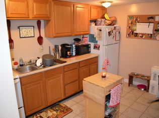 19 E Clearview Dr APT E, Athens, OH 45701