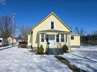 113 3rd St, New London, OH 44851