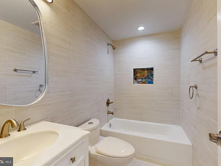 511 N Paxon St — Photo 20