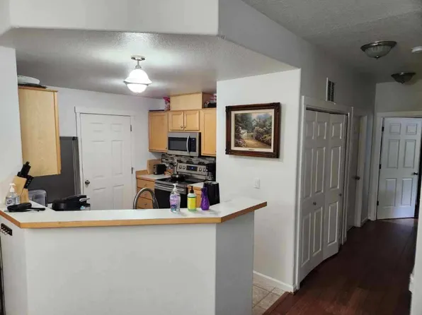 14615 SW Beard Rd Unit 102, Beaverton, OR 97007