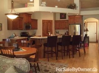 1554 Stanton Cir UNIT 33, Appleton, WI 54915